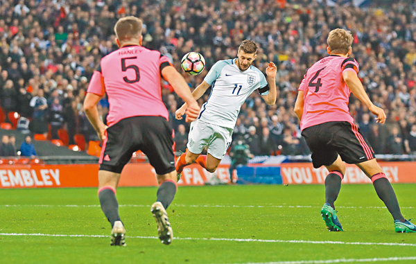  亚特兰大高空轰炸，头球连击击溃乌迪内斯  